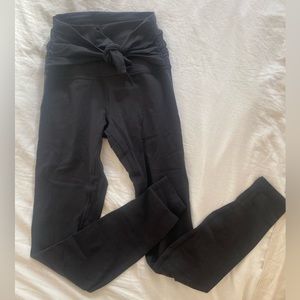 Lululemon tights